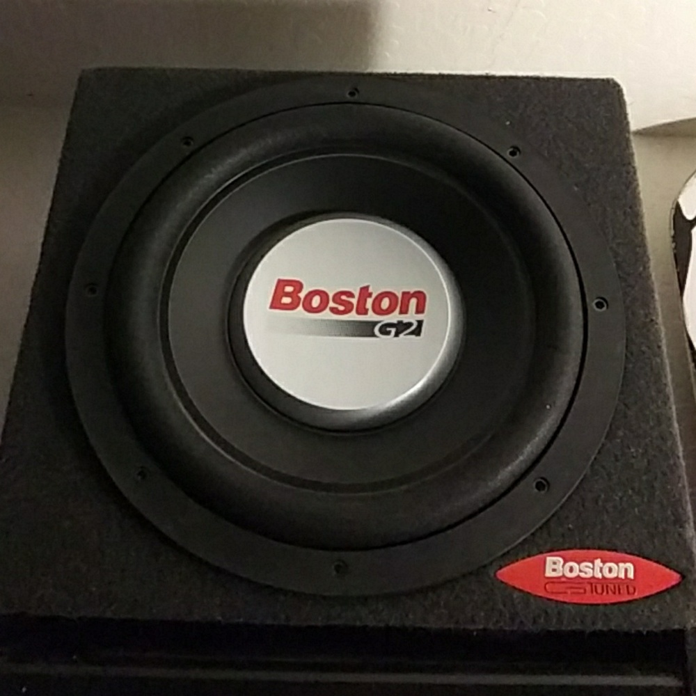 10 Boston gtune subwoofer